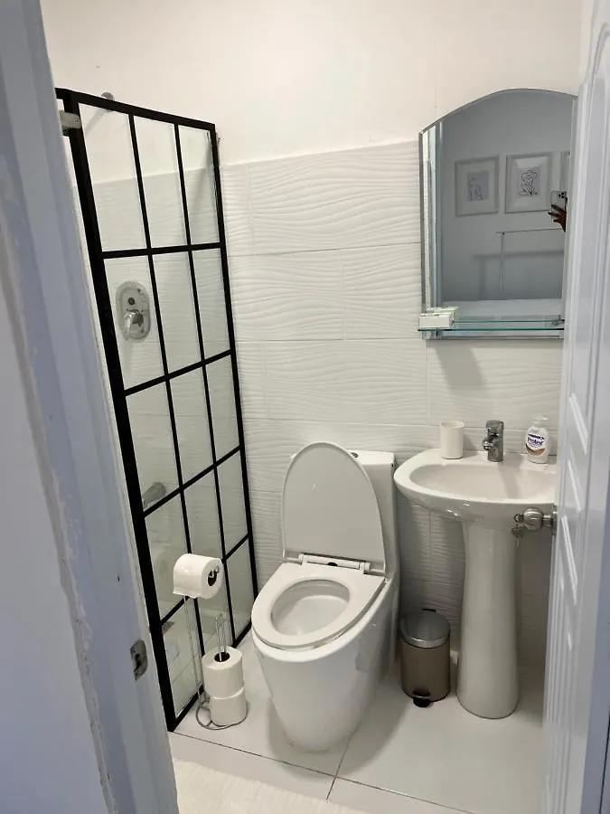 לינה וארוחת בוקר Mano Juan Casa Rosada Beach Front